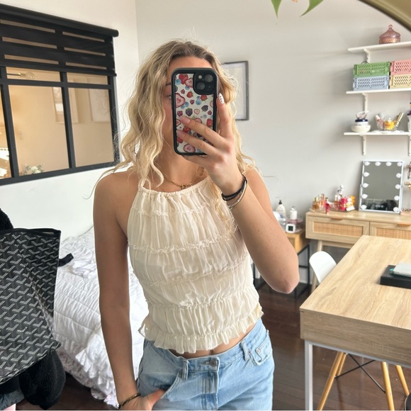 Tops - Elegant Cream Ruffled Women's Top